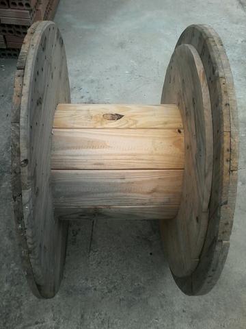 Vendo carretel de madeira - Foto 3