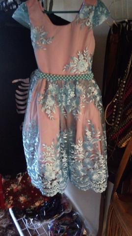 Vestido de festa criança