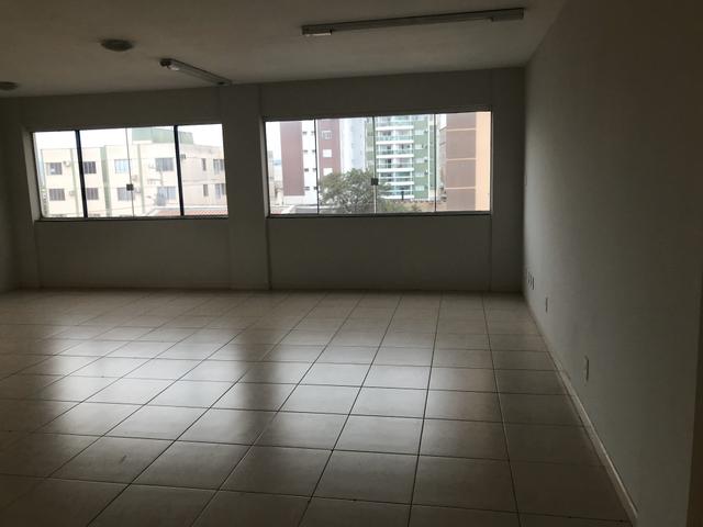 Alugo exelente sala comercial - Foto 3