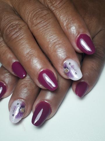 Unhas acrílicas *