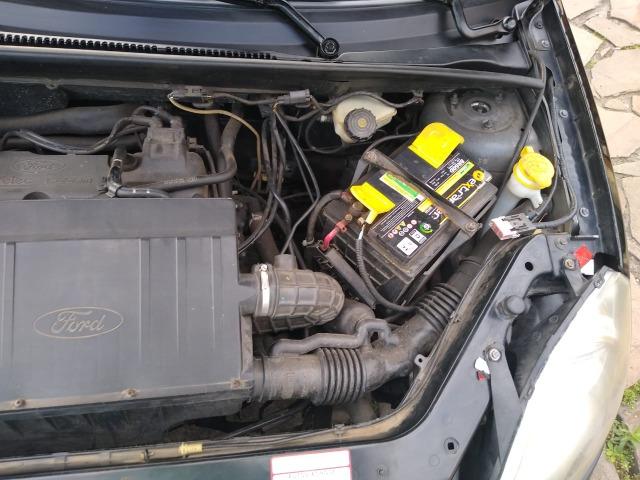 Vendo Ford Fiesta 2004 1.6 - Foto 3
