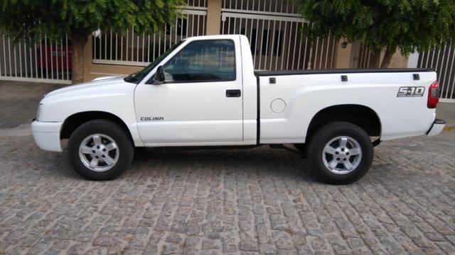 S10 Colina 2.8 4x2 - Cabine simples - 2006 - IPVA pago