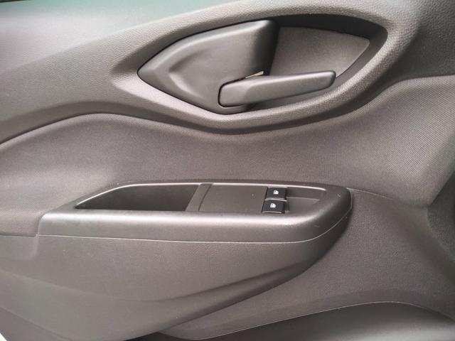 Onix LT completo abaixo tabela pneus okm air bag abs revisado garantia - Foto 18