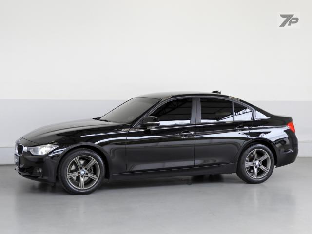 BMW 320i 2.0 Turbo Active Flex 4P Automático