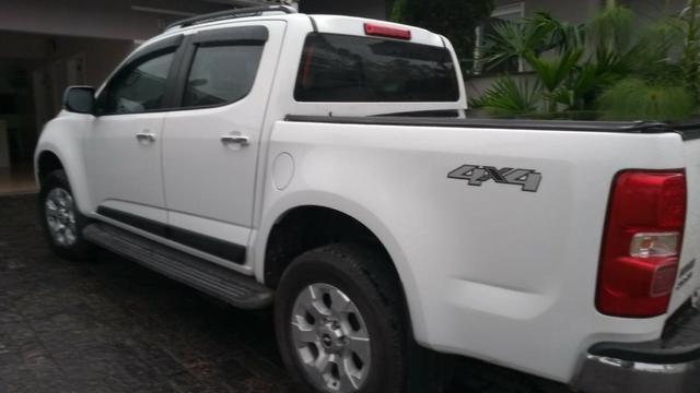 Impecável S10 Cabine Dupla 4x4