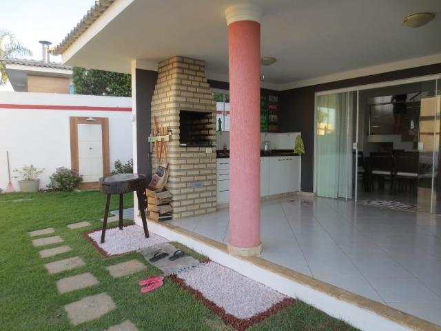 Casa em Alphaville Litoral Norte II com 5|4, 02 vagas e 216m² - Foto 13