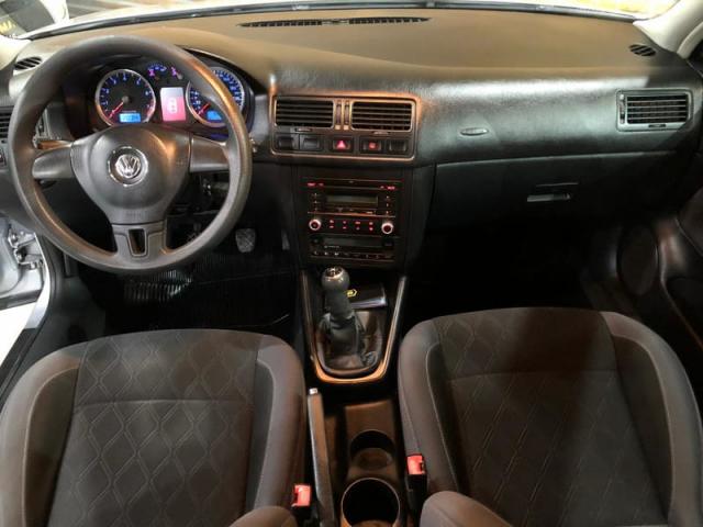 VOLKSWAGEN GOLF 1.6 MI (TotalFlex) 4P - Foto 3