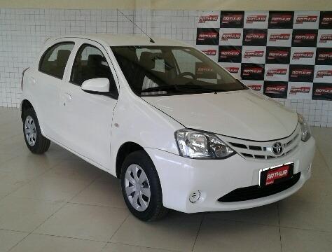 Toyota Etios Hatch X 1.3 Arthur Veiculos - Foto 2