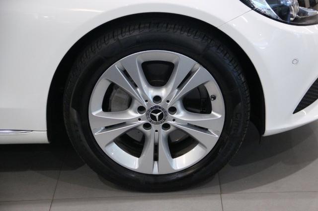 Mercedes-Benz C250 2.0 - Foto 6