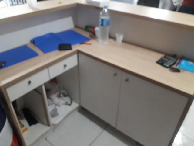 Recepção com vidro. Móvel sob medida - Foto 5