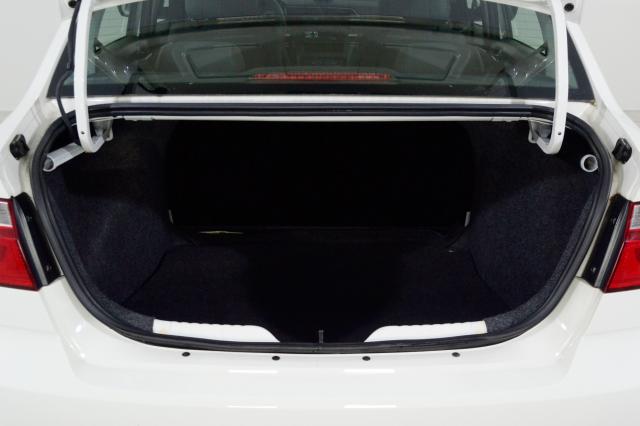 VolksWagen VOYAGE Trendline 1.6 T.Flex 8V 4p - Branco - 2018 - Foto 6