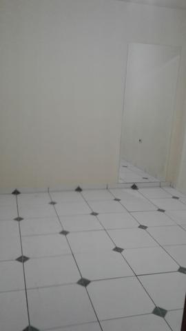Aluga-se casa na região do Pinheirinho