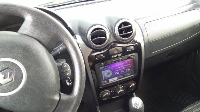 Sandero Expression 1.6 8V Hi-Power de cor Prata - Foto 2
