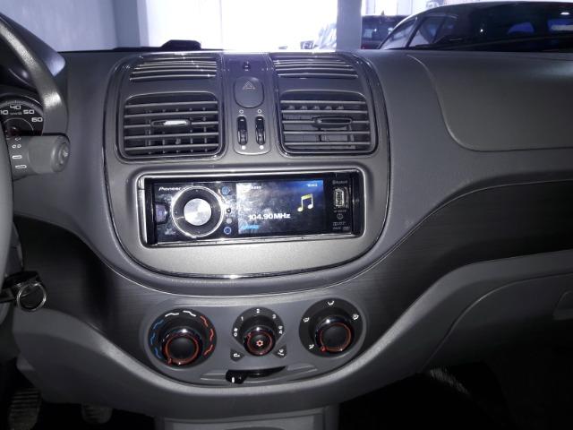 Grand siena essence 1.6 ano 2015 placa i completo roda de liga som usb air bag abs - Foto 7