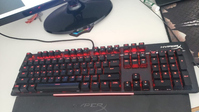 Teclado HyperX Mars