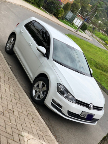 Vendo Golf 14/15 confortline 1,4 turbo.