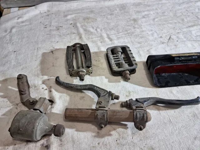 Peças de bicicleta. Antiga 