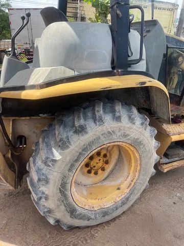 Retroescavadeira caterpilla 416D  - Foto 5