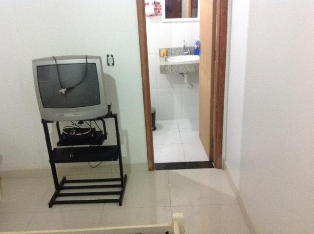 Chale novo,bem arejado,4 dormitórios,3 banheiros,piscina,sauna salao de jogos - Foto 19