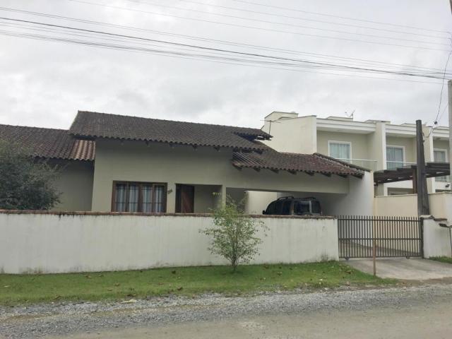 Casa para alugar com 3 dormitórios em Vila nova, Joinville cod:L05518