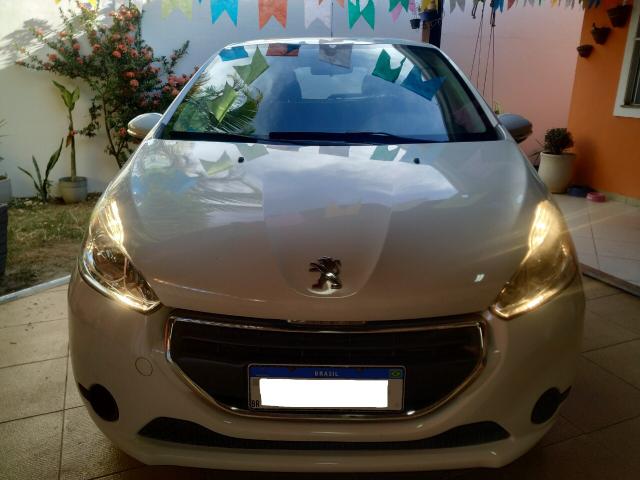 Peugeot 208 - Foto 2