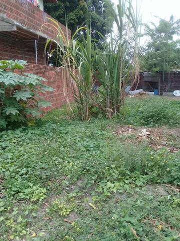 Vende se ou troca terreno No Jardim Planalto medindo 9×18 Próximo ao condomínio vilares - Foto 2