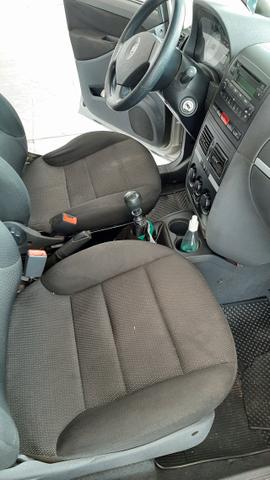 Fiat Idea 1.4 Flex/GNV em ótimo estado - Foto 13