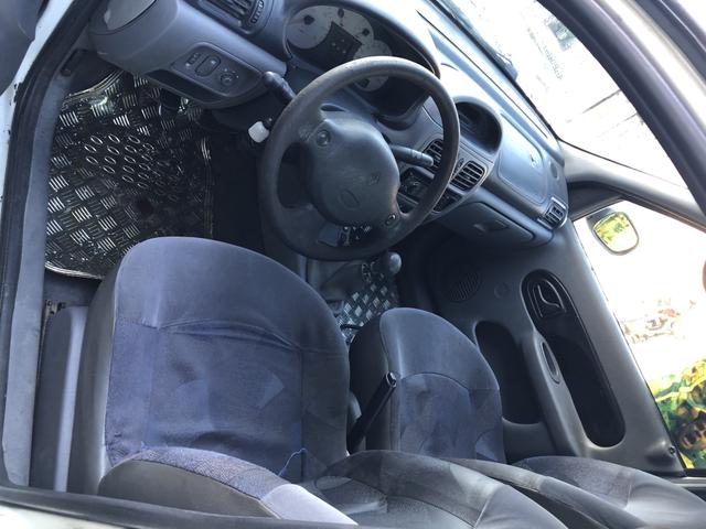 Renault Clio RT 2001/2002 - Foto 4