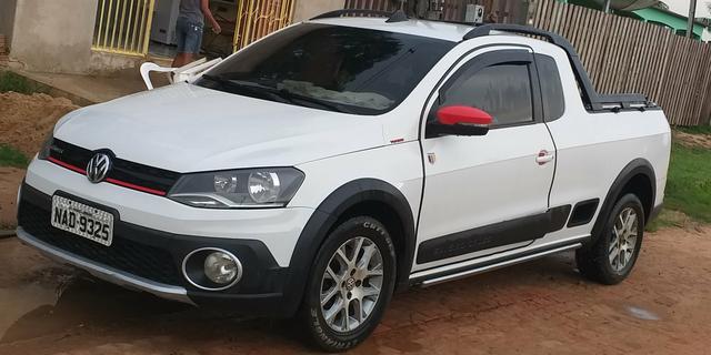 Saveiro Cross