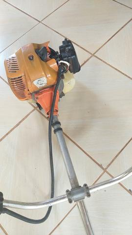 Roçadeira Profissional R$ 550,00