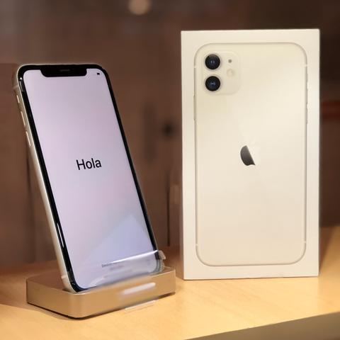 IPhone 11 64gb (12x no cartão; aceitamos seu aparelho como entrada)