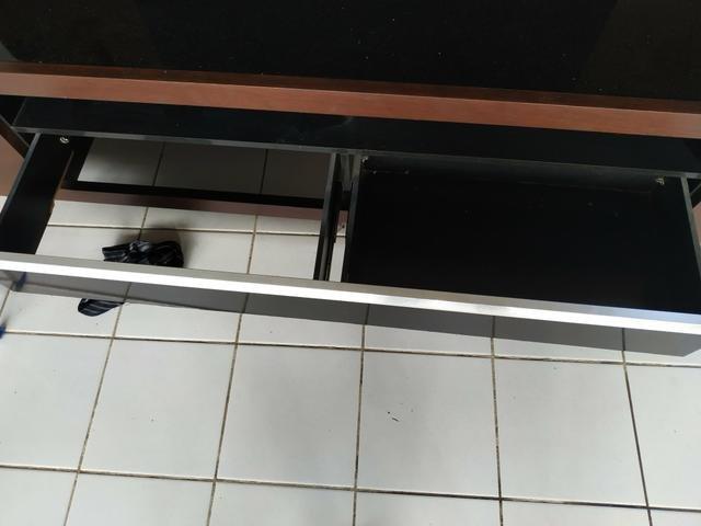Rack com painel