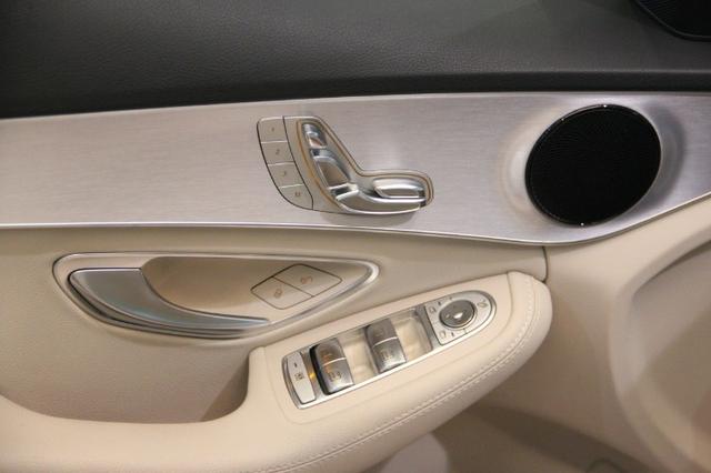 Mercedes-Benz C250 2.0 - Foto 12