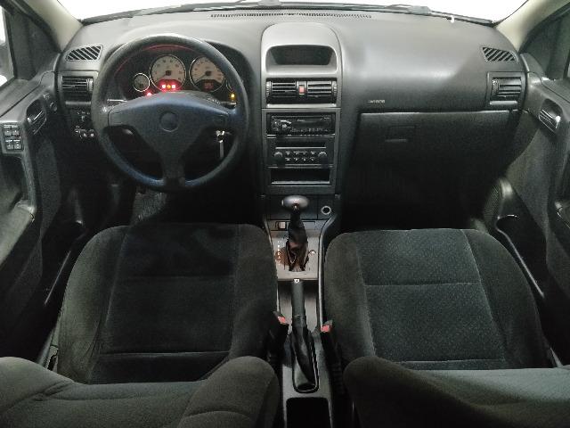 GM Chevrolet Astra Sedan Elegance 2.0 - Foto 6