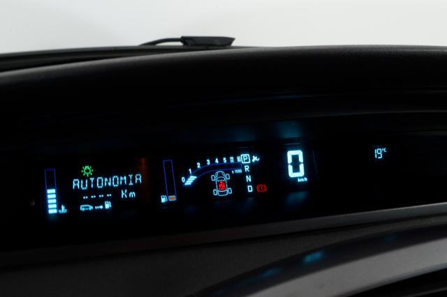 Renault Grand Scénic Grand Dynamique 2.0 16V 5p Aut. - Preto - 2009 - Foto 13