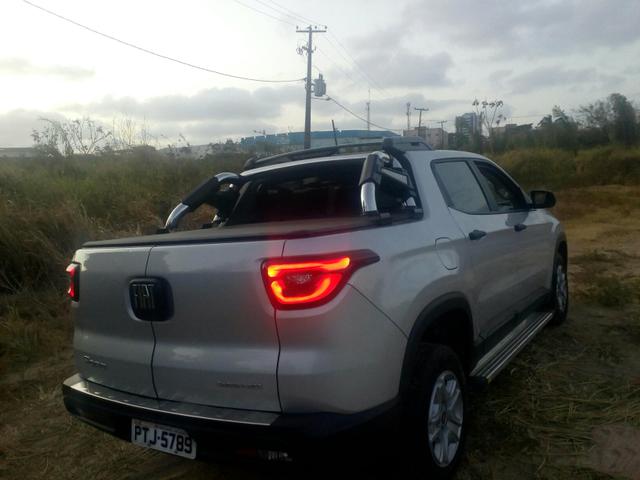 Vendo Fiat Toro flex 18/19 com 5 mil quilômetros rodados fone * - Foto 5