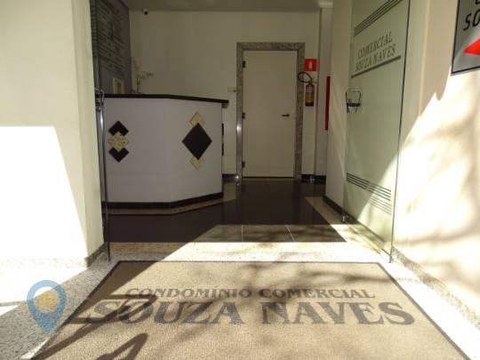 Alugue Sala Comercial de 120 m² (Souza Naves, Centro, Londrina-PR) - Foto 2