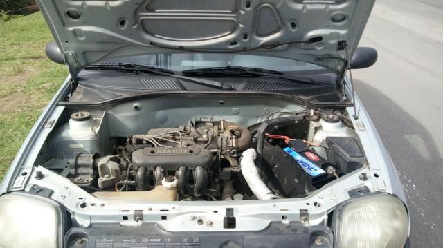 Vendo Clio RL 1.0 8V. ano 2000 - Foto 5