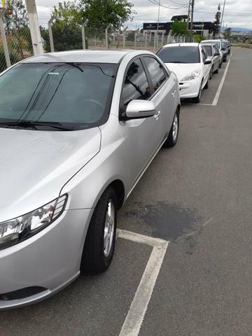Kia Cerato Ex3 1.6 16v manual ano 11/11 - Foto 5