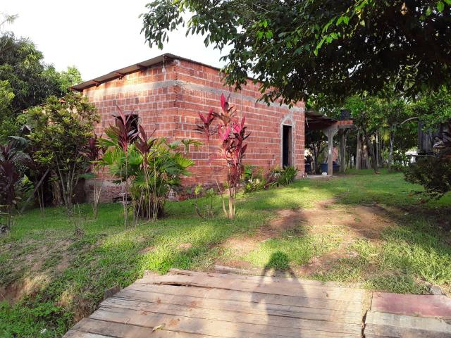 Vende-se ou troca