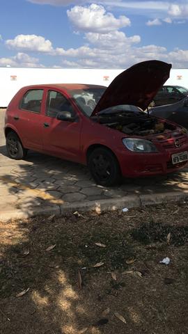 Vendo celta ano 2010/2011 vidro da dianteira elétricos e ar condicionado ipva 2019 pago - Foto 3