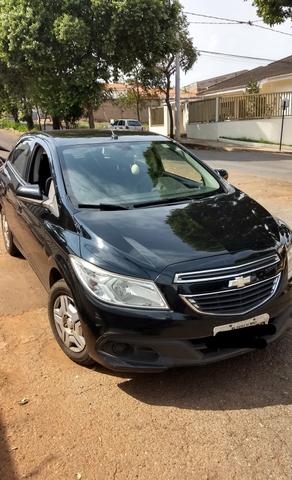 Onix preto 1.0 2013 completo LT - Foto 2