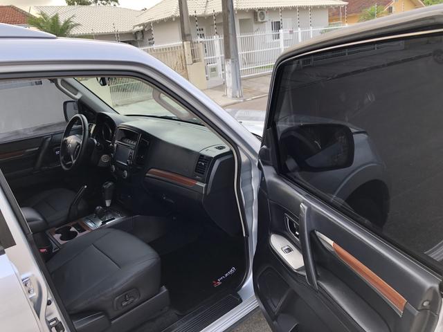 Pajero Full HPE 3.2 Diesel 7 lugares - Excelente Estado de Conservação - Ac Trocas - Foto 15