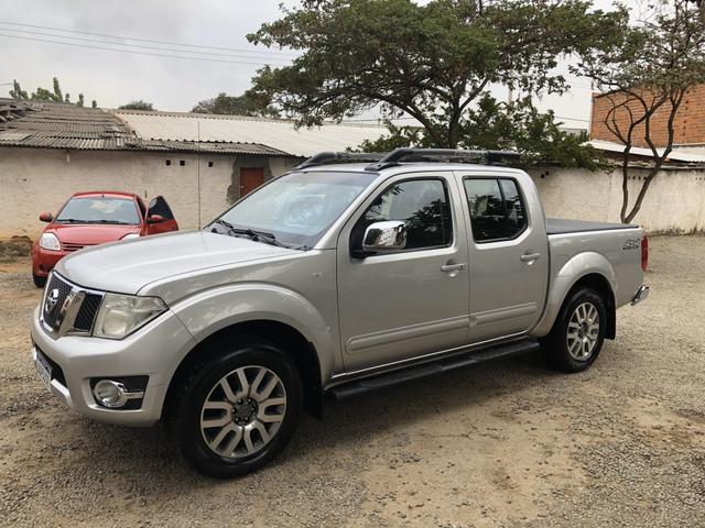 Nissan Frontier SL 13/14 4x4 - Foto 7