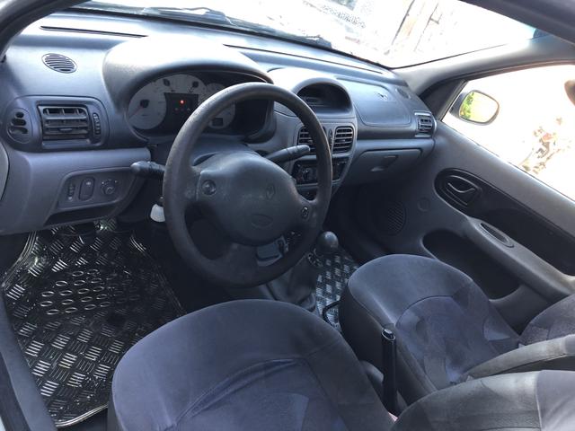 Renault Clio RT 2001/2002 - Foto 5