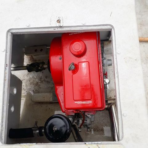 Oportunidade Barco NOVO 7,45 metros Pronto para Usar Motor a Diesel - Foto 9