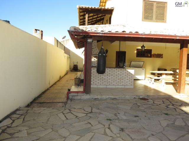 Casa a venda / condomínio vivendas bela vista / 05 quartos mais dependências / churrasquei - Foto 7