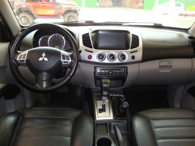 Mitsubishi L200 Triton Hpe 2017 - Foto 9
