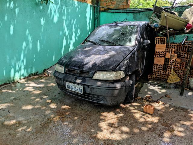 Venda para retirada de peças - Foto 2