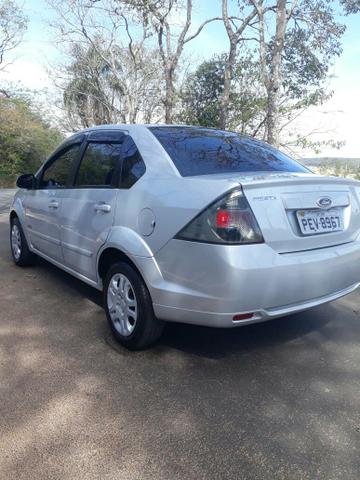 Fiesta Sedan 1.6 Class 2013. (Ipva pago) - Foto 13